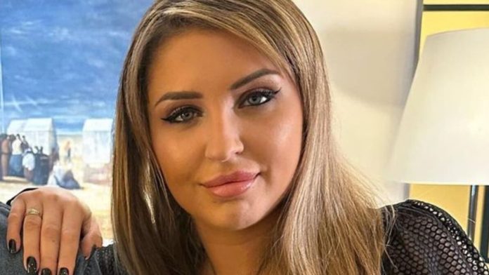 "J’espère rentrer bientôt..." : Amandine Pellissard en dépression et séparée de sa famille