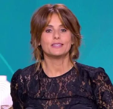 Faustine Bollaert : sa fille Abbie, 12 ans, la quitte "sans se retourner"