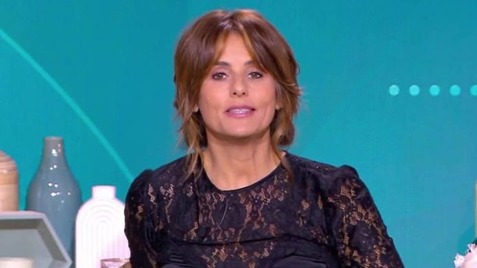 bollaert-19.jpg Faustine Bollaert : sa fille Abbie, 12 ans, la quitte "sans se retourner"