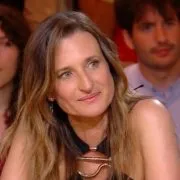 "C’est fou comme tu peux être à la fois très belle et très laide", Camille Cottin, sa mère, complètement sans filtre