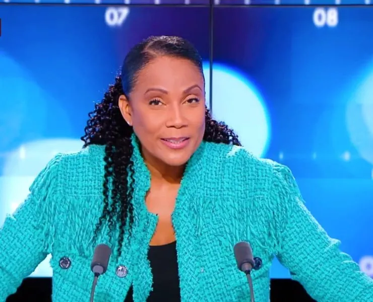 CNews : Christine Kelly se plaindrait de son salaire, Laurence Ferrari en danger