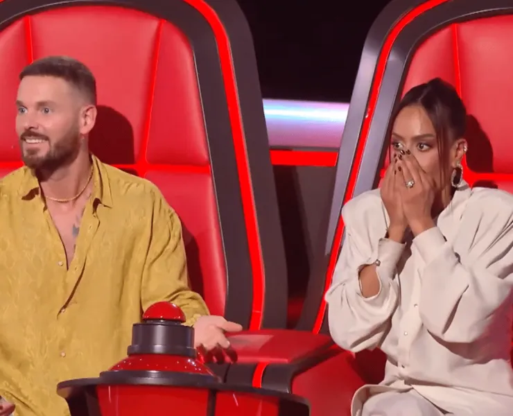The Voice : Amel Bent ne se retourne pas devant une proche, "son radeau dans la tempête"