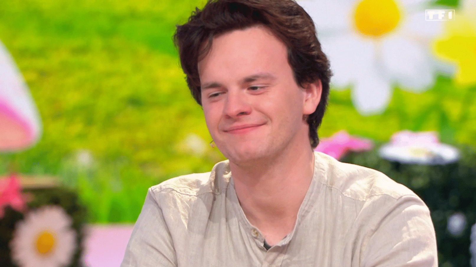 "Des expériences dingues" : Cyprien en larmes pour ses adieux touchants aux 12 coups de midi