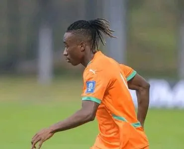 Yan Diomandé en maillot de la Côte d’Ivoire