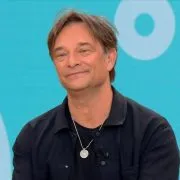"C’est pas possible", David Hallyday réagit pour la première fois à la mort de Nathalie Baye