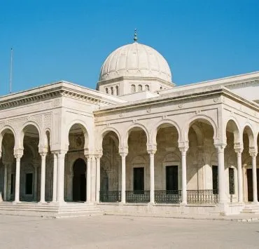 Tunisie : un député affirme qu"une Africaine ne peut pas être vi0lée" en Tunisie