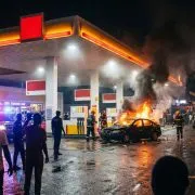 Guinée : accident et incendie à la T5 de Conakry, un m0rt