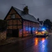 Angleterre : une ado de 19 ans t.uée par son chien familial, le père demande l‘abattage