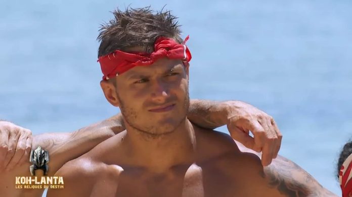 "Je suis monté à 157 kilos" : l’incroyable transformation physique de Zakariya avant Koh-Lanta