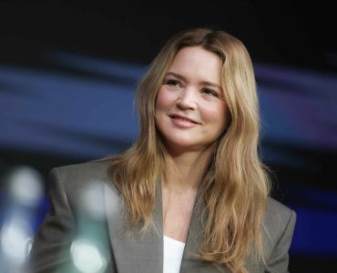 "Il montait chez moi", Virginie Efira victime d’un stalker qu’elle a fini par confronter