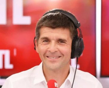 Thomas Sotto : après son accident de la route en début d’année, le journaliste quitte RTL