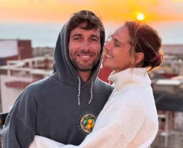Camille Lou a choisi « la petite Californie » pour y vivre avec son mari, 6 fois champion de France