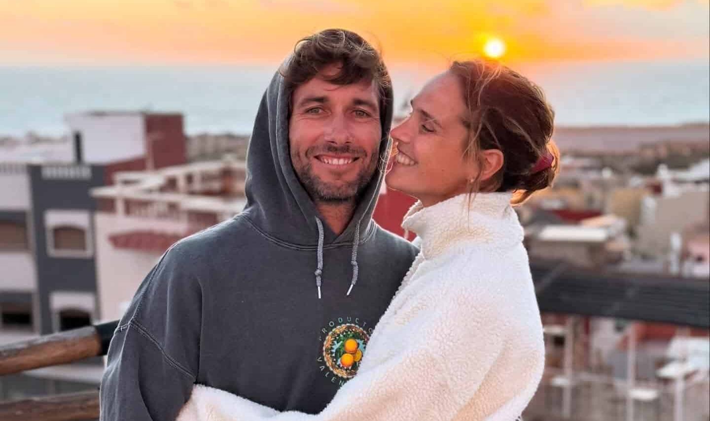 Camille Lou a choisi « la petite Californie » pour y vivre avec son mari, 6 fois champion de France