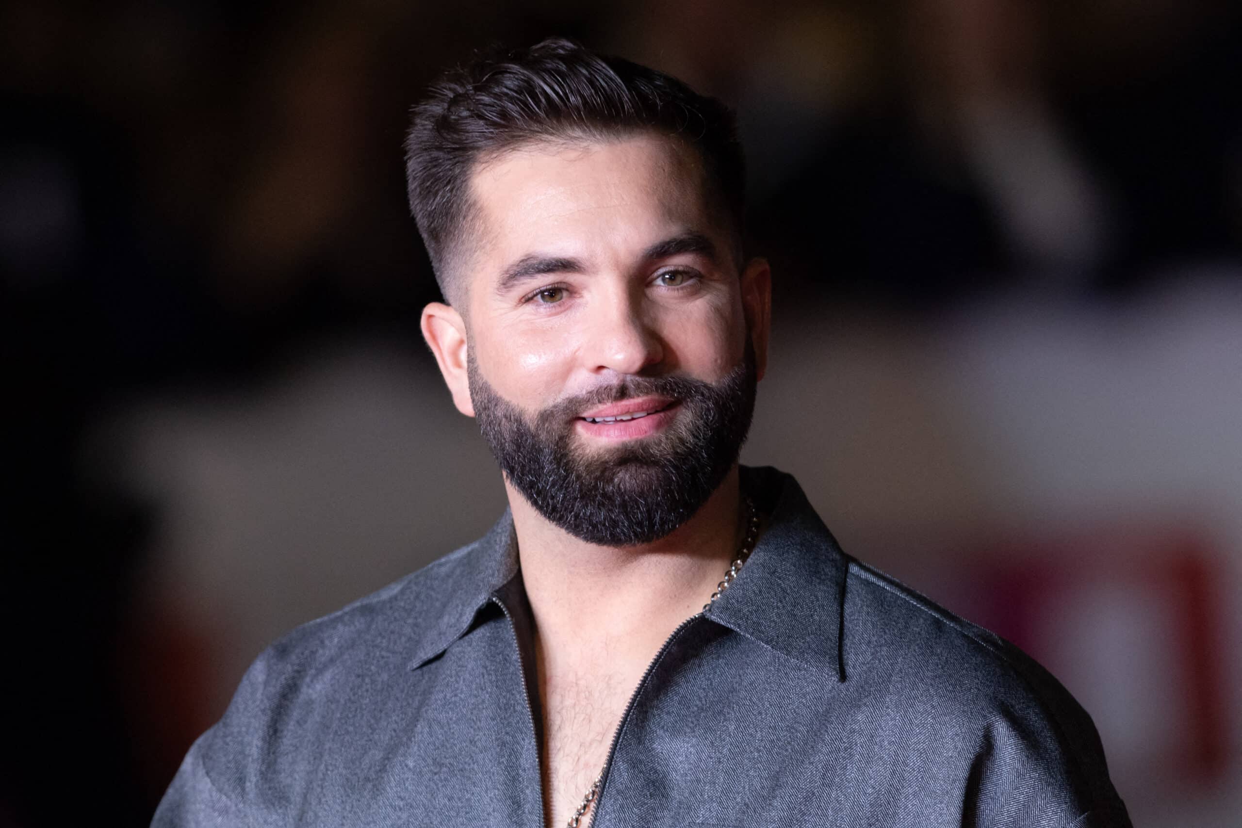 Kendji Girac quitte sa belle Soraya pour une star américaine au décolleté vertigineux