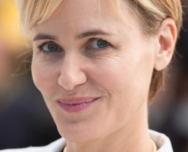 Judith Godrèche : cette pièce dans sa maison de Los Angeles qu’elle a consacrée à la passion de ses enfants