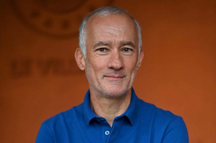 Gilles Bouleau écrasé d’impôts : la star de TF1 envie le salaire de Kylian Mbappé