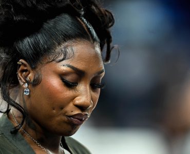 Aya Nakamura au Stade de France : une bagarre éclate