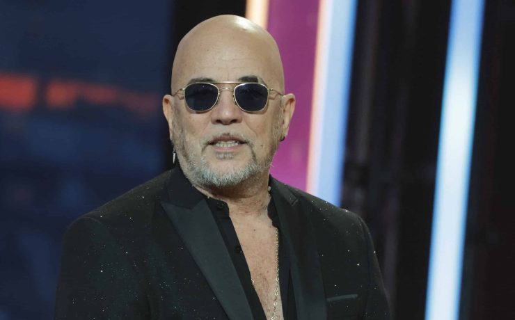 Pascal Obispo aidé pour "remplir son frigo" : le chanteur se confie sur ses difficultés financières