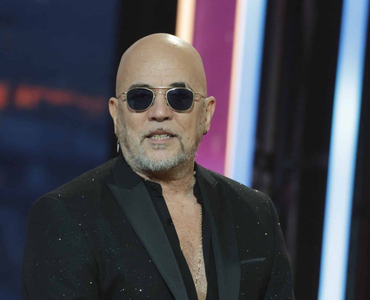Pascal Obispo aidé pour "remplir son frigo" : le chanteur se confie sur ses difficultés financières