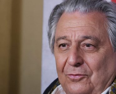 Christian Clavier, neveu d’un grand producteur de cinéma : son oncle a fait une apparition dans son film le plus drôle, avec Nathalie Baye