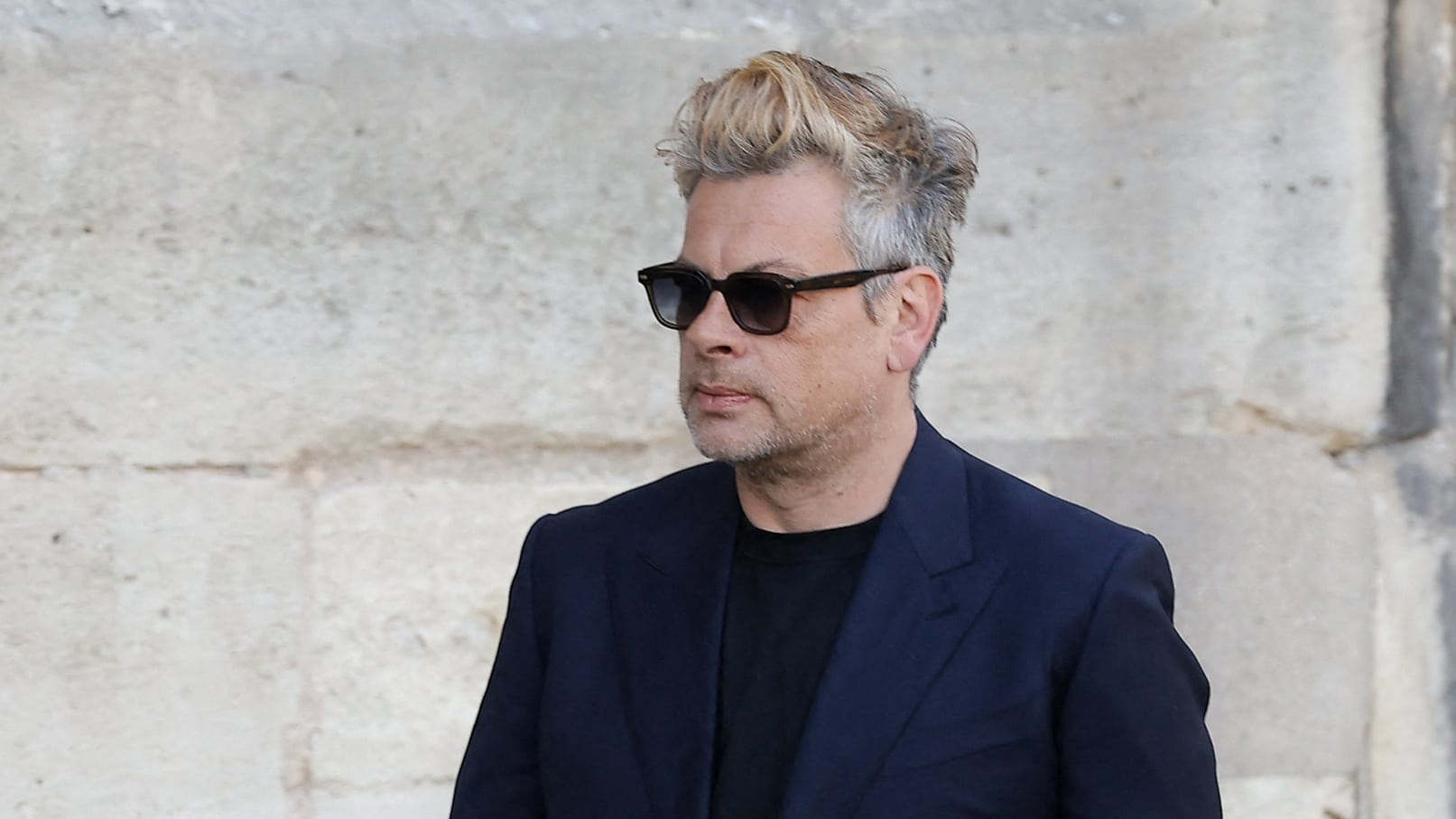"C’était mieux avant" : l'hommage déchirant de Benjamin Biolay à Hubert Mounier.