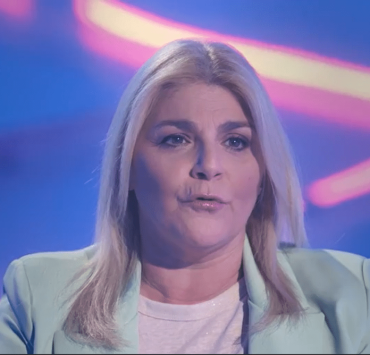 "J'ai voulu mettre fin à mes jours", Sandra Kim : l'ex-gagnante belge de l'Eurovision a vécu l'enfer après sa victoire