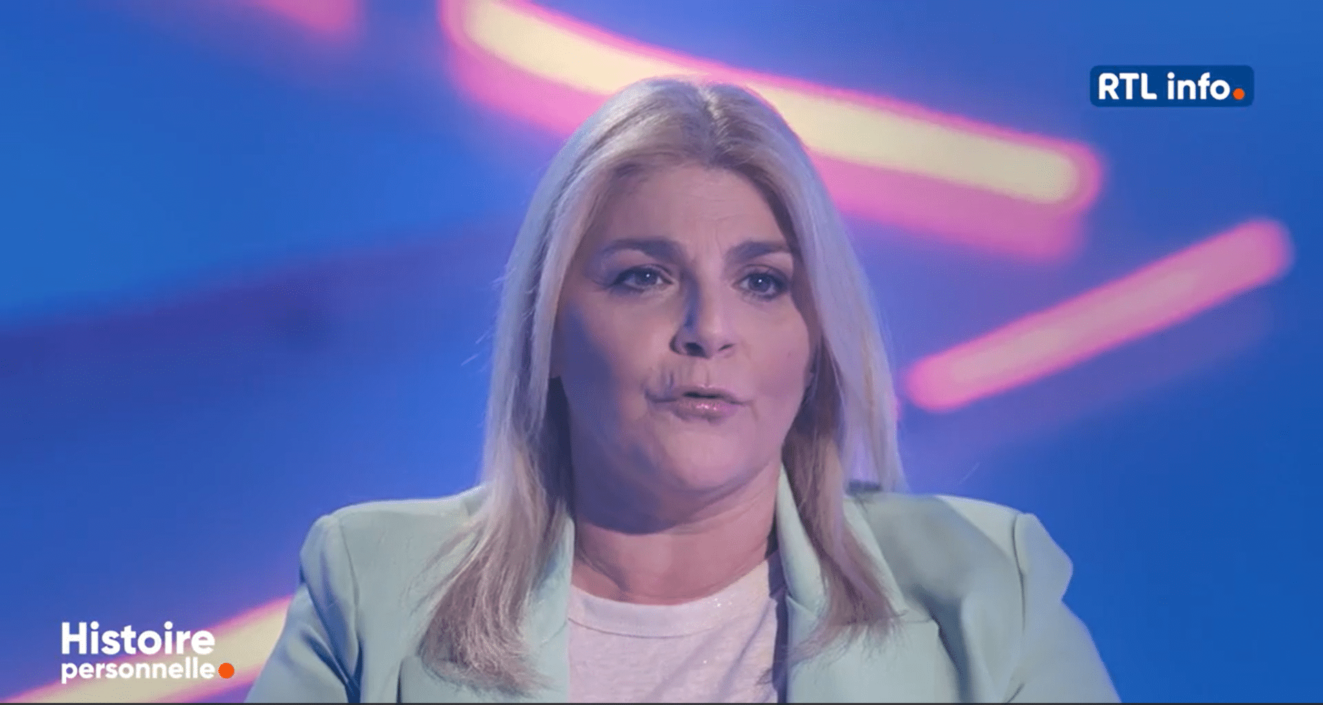 "J'ai voulu mettre fin à mes jours", Sandra Kim : l'ex-gagnante belge de l'Eurovision a vécu l'enfer après sa victoire