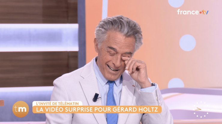 "Ah, putain !", Gérard Holtz fond en larmes dans Télématin après l’évocation de sa femme, Muriel