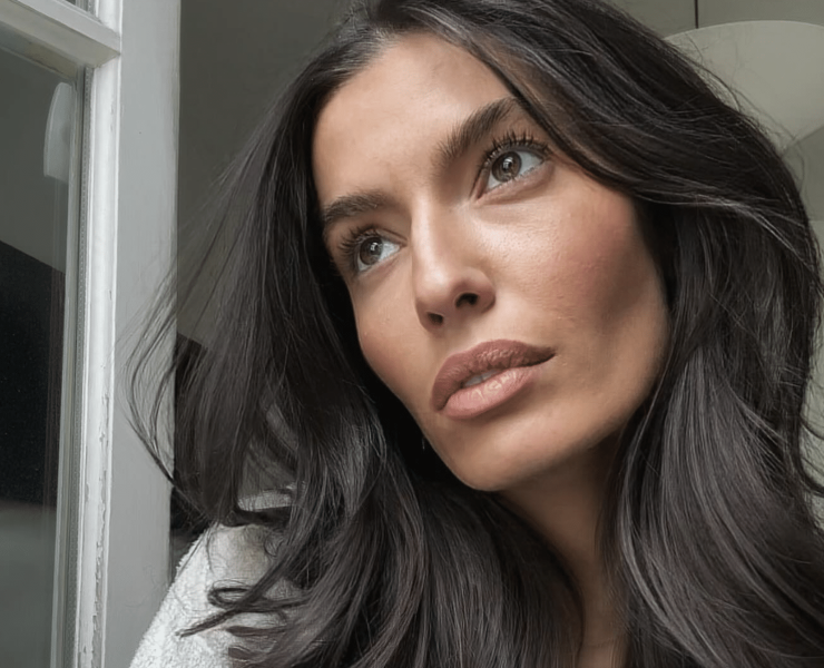 Exclu Public : Ninon Dechavanne, grande artiste au grand cœur, a craqué pour un des plus célèbres candidats de télé-réalité