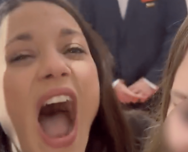 "La p…", Cannes 2026 : Marion Cotillard se fait écraser le pied par une fan, l’actrice hurle de douleur, Guillaume Canet obligé d’intervenir