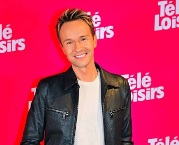 Cyril Féraud : non, il ne "se force pas à sourire" et le martèle face aux journaliste du Papotin