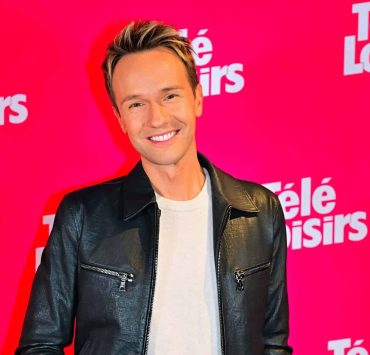 Cyril Féraud : non, il ne "se force pas à sourire" et le martèle face aux journaliste du Papotin
