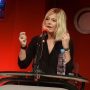 Flavie Flament : "épuisée" par son "combat" contre Patrick Bruel, l'animatrice prend une décision radicale pour sa santé