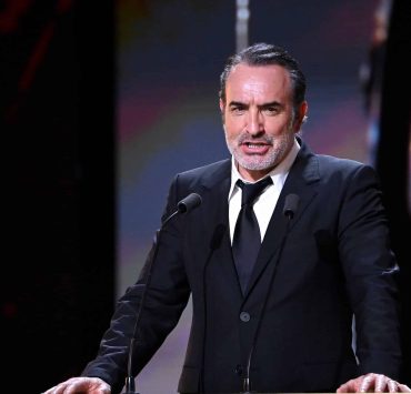 Jean Dujardin inconsolable : sa photo bouleversante de Bruno Salomone, deux mois après sa mort