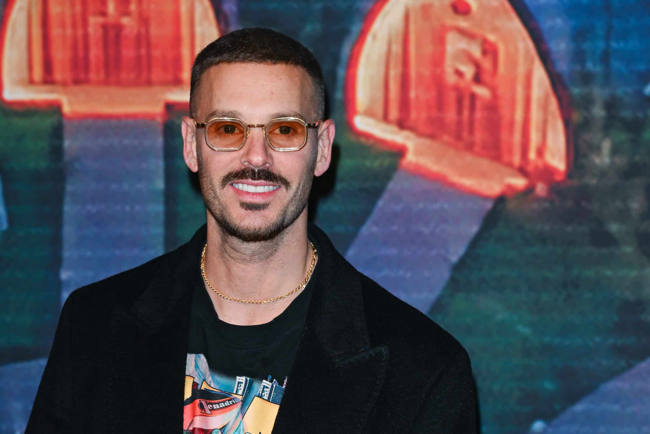 M. Pokora "gênant" en concert sous une pluie battante : l’artiste, taclé sur TikTok, répond à ses détracteurs