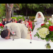 Mariés au premier regard : Christophe roulé dans la farine, son ami débarque en robe de mariée à la place de Margaux (SPOILER)