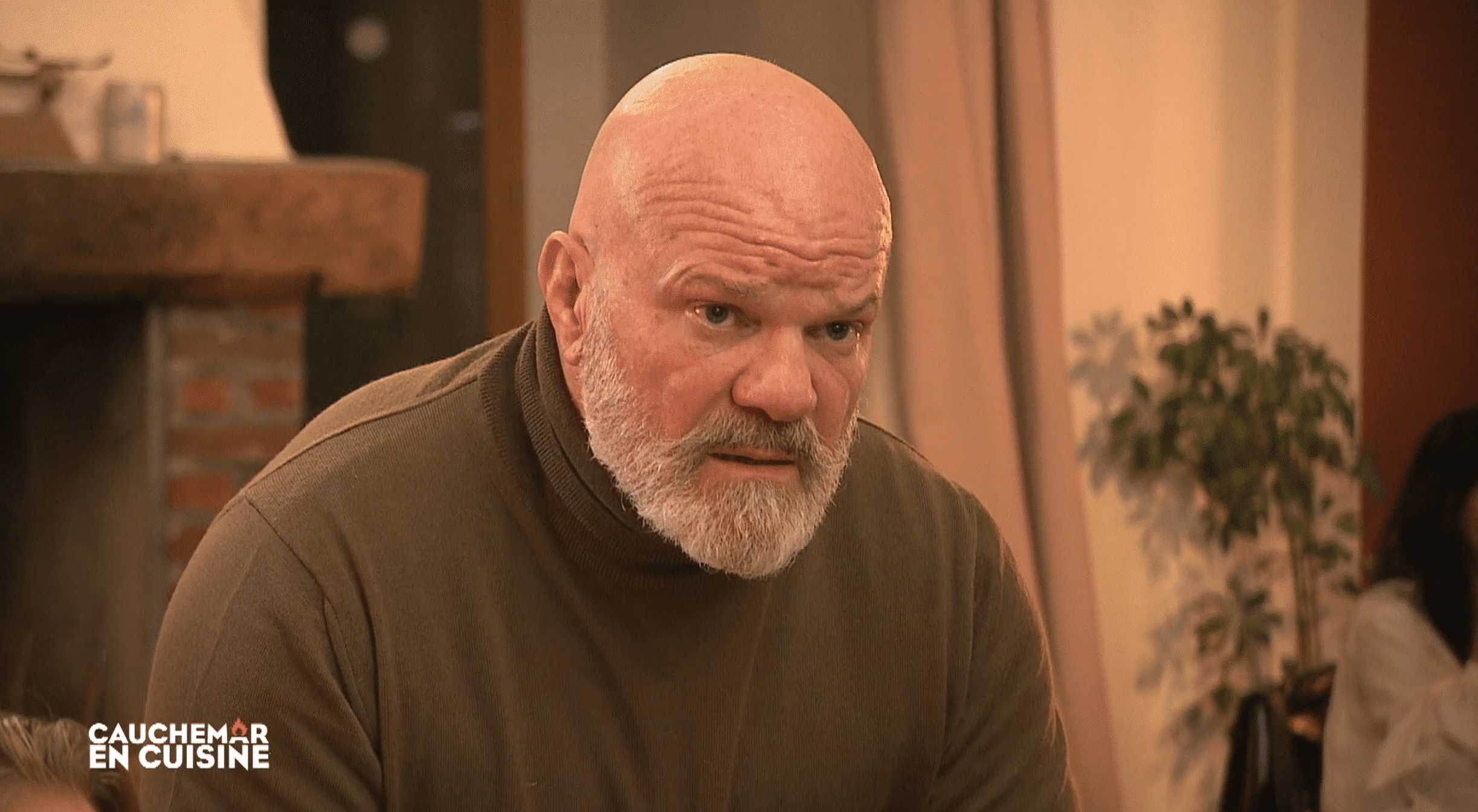 Philippe Etchebest : après la mort de Loana, le chef de retour sur M6