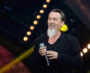 "Je n'imaginais pas que ça allait être repris partout" : Florent Pagny cash sur le choc médiatique après l'annonce de son cancer