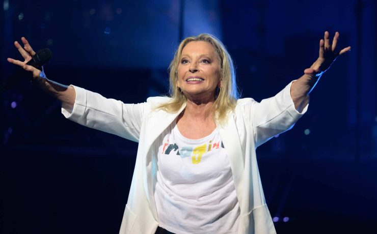 "Je vais mieux mais suis impardonnablement déçue", Véronique Sanson donne enfin de ses nouvelles après son hospitalisation