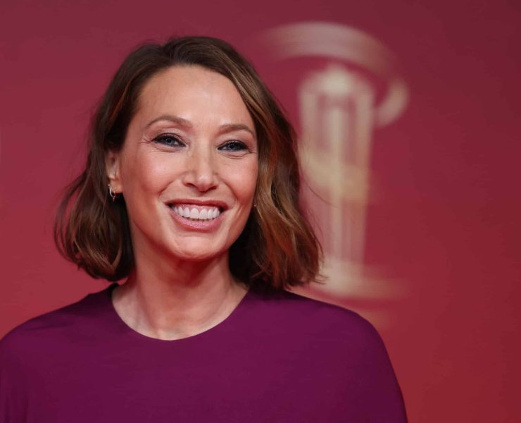 "Les Américains ne savaient même pas qui elle était" : Laura Smet pistonnée pour White Lotus ? Dominique Besnehard dément formellement