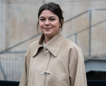 "C'était rigolo 5 minutes" : jeune mariée, Louane en a déjà marre