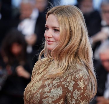 Cannes 2026 : "Dégage, il y a Sophie Marceau derrière", Virginie Efira sauvagement virée par un photographe en pleine montée des marches