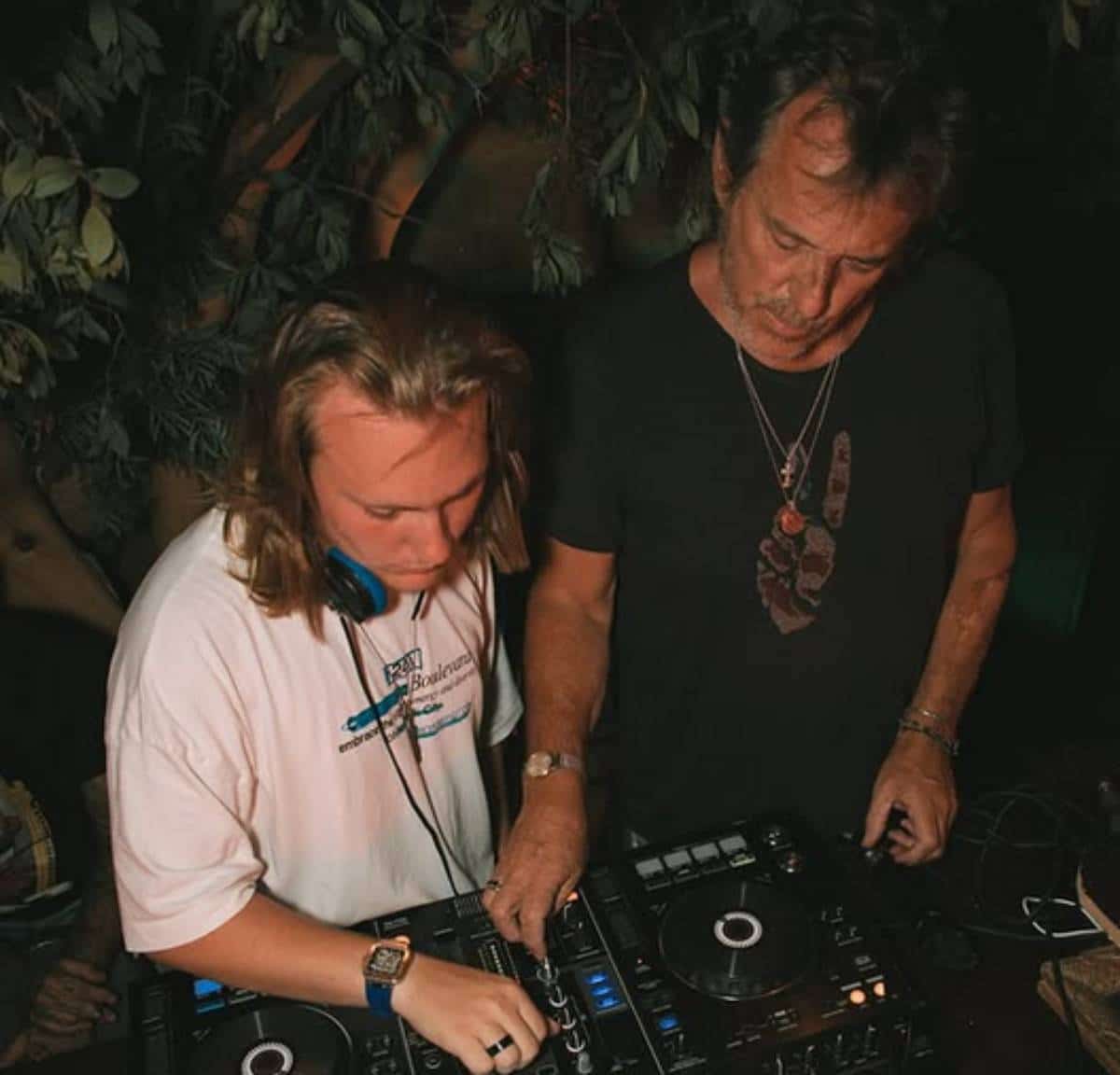 Swann, le fils de Jean-Luc Reichmann mixe désormais dans l’un des lieux les plus sélect de la capitale