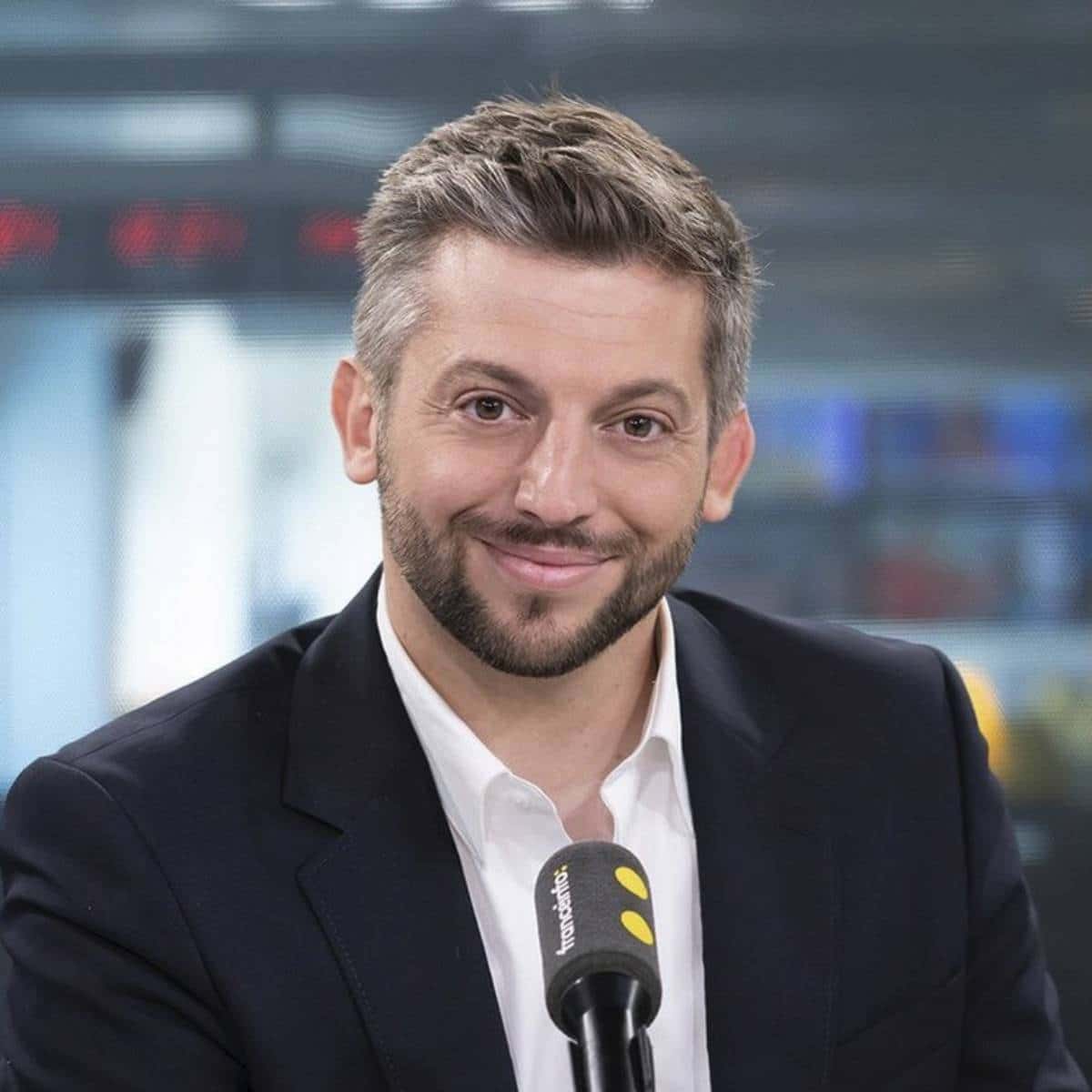 "Franchement, on est contents qu’il parte", Paul Larrouturou évincé, ses collègues de Franceinfo ravis
