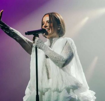 Alizée atterrit au Mexique où se trouve nombre de ses fans mais tout ne se passe pas comme prévu !
