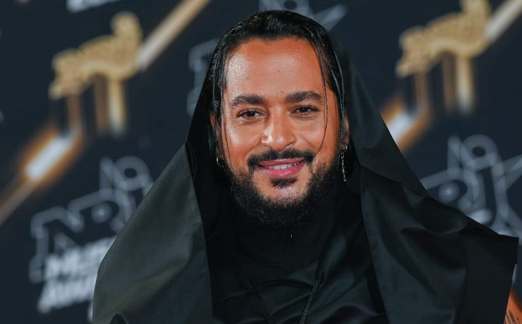 Slimane est devenu "plus égoïste" et l’assume totalement avec son nouvel album : "Vous savez quoi ? Ça fait du bien !"