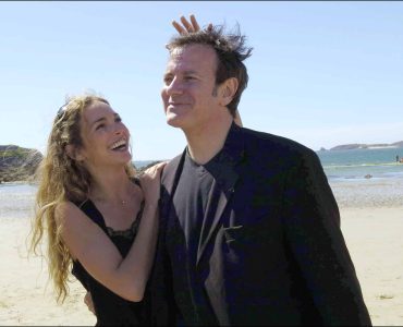 Zodiaque revient en prime time le 18 juin sur TF1 avec Francis Huster mais sans Claire Keim