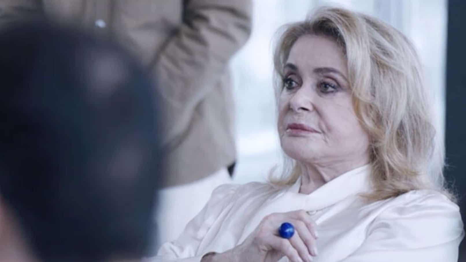 Catherine Deneuve : ses confidences bouleversantes sur sa sœur Françoise Dorléac dans Le Papotin