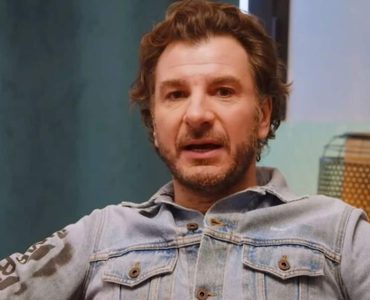 "Hors de moi", Michaël Youn publie une photo de ses enfants après le homejacking : le cliché émeut tous ses abonnés