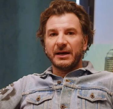 "Hors de moi", Michaël Youn publie une photo de ses enfants après le homejacking : le cliché émeut tous ses abonnés